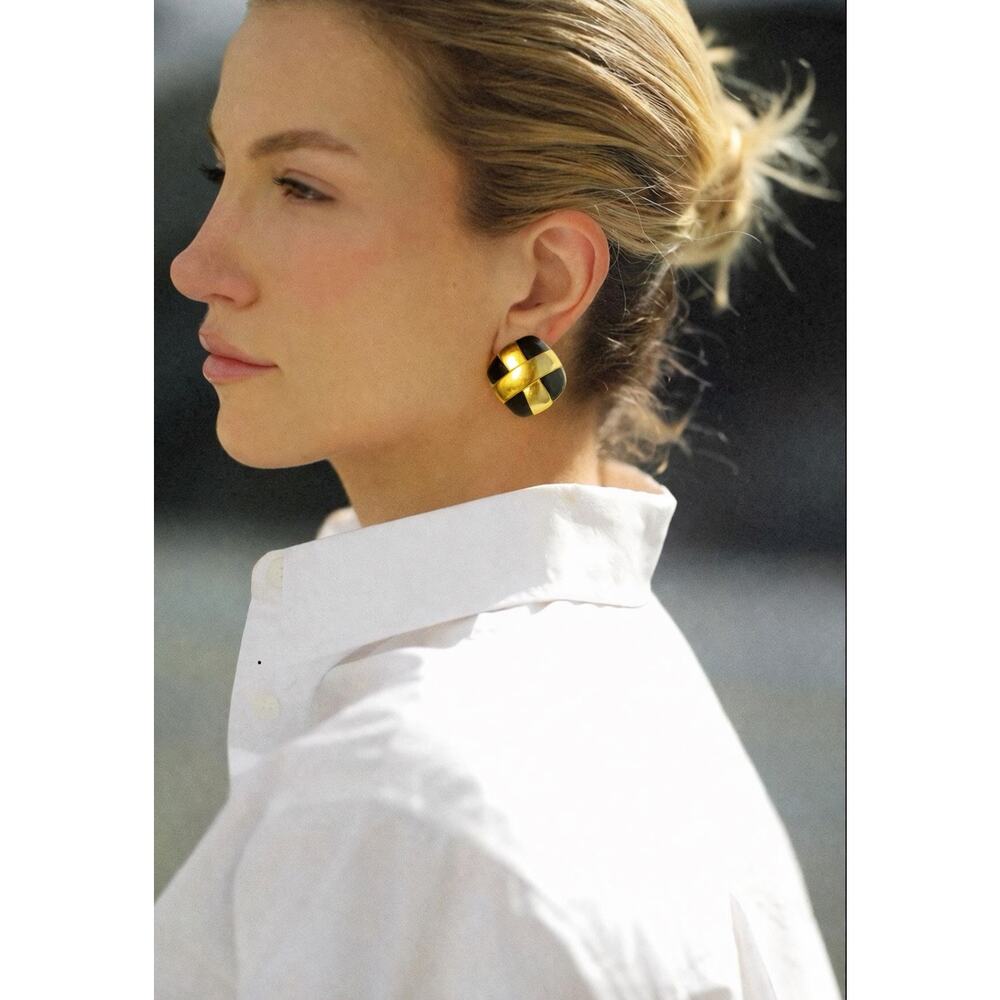 Vintage St John Black Gold Sculptural Clip Earrings Signed Power Jewelry Chic